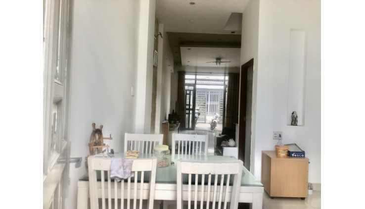 Bán nhà 3 Tầng, 91m2, 3 PN, Thiết kế đẹp, Tăng Nhơn Phú A, Q9, chỉ 6 tỷ 8, lh0915128329